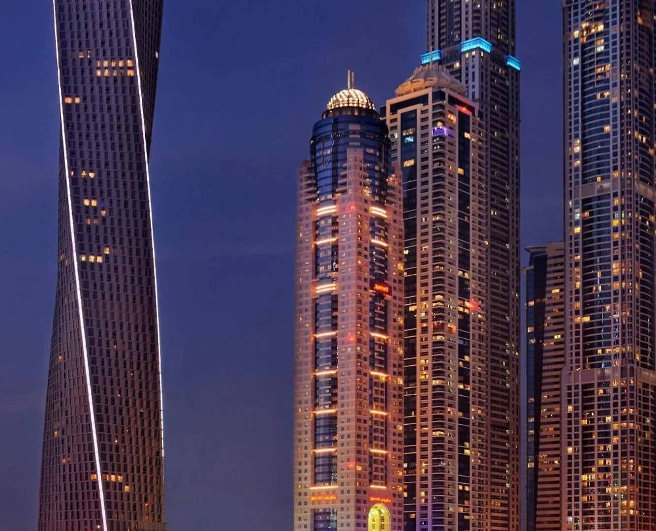 Dubai Marriott Harbour Hotel And Suites