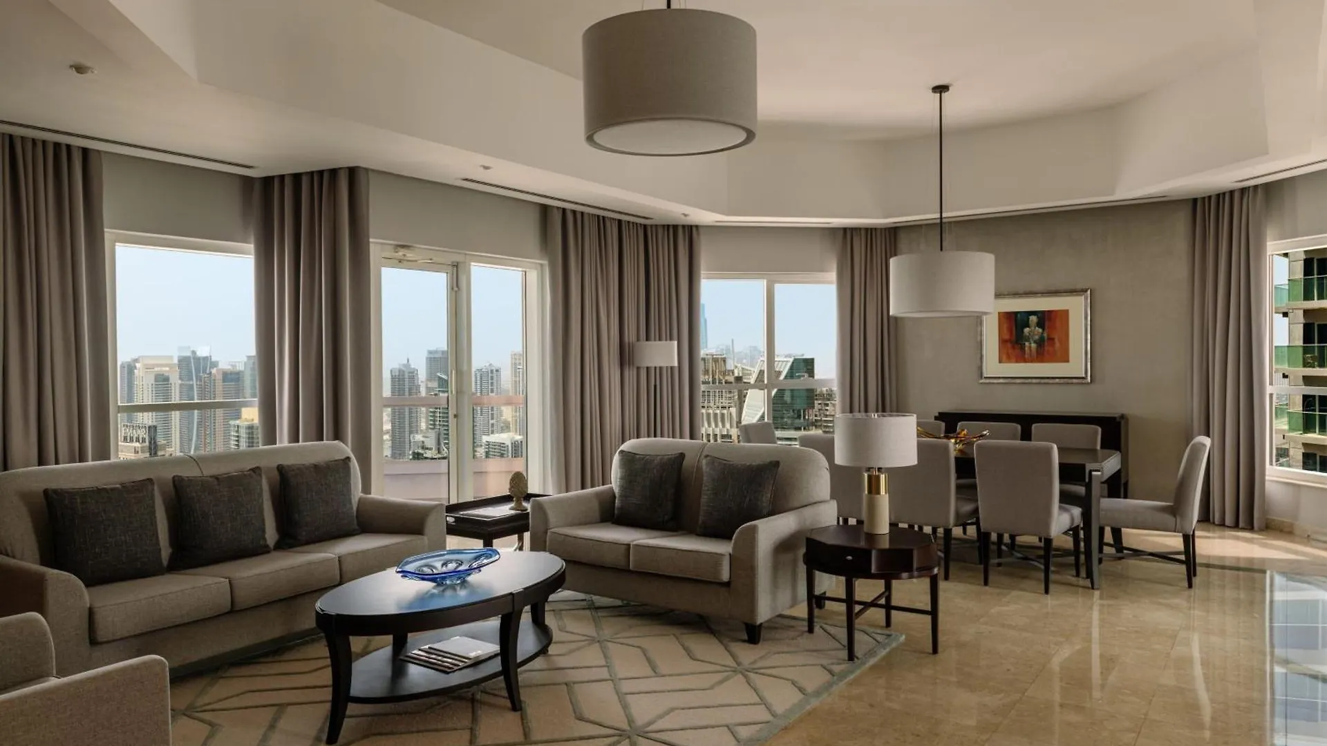 Dubai Marriott Harbour Hotel And Suites