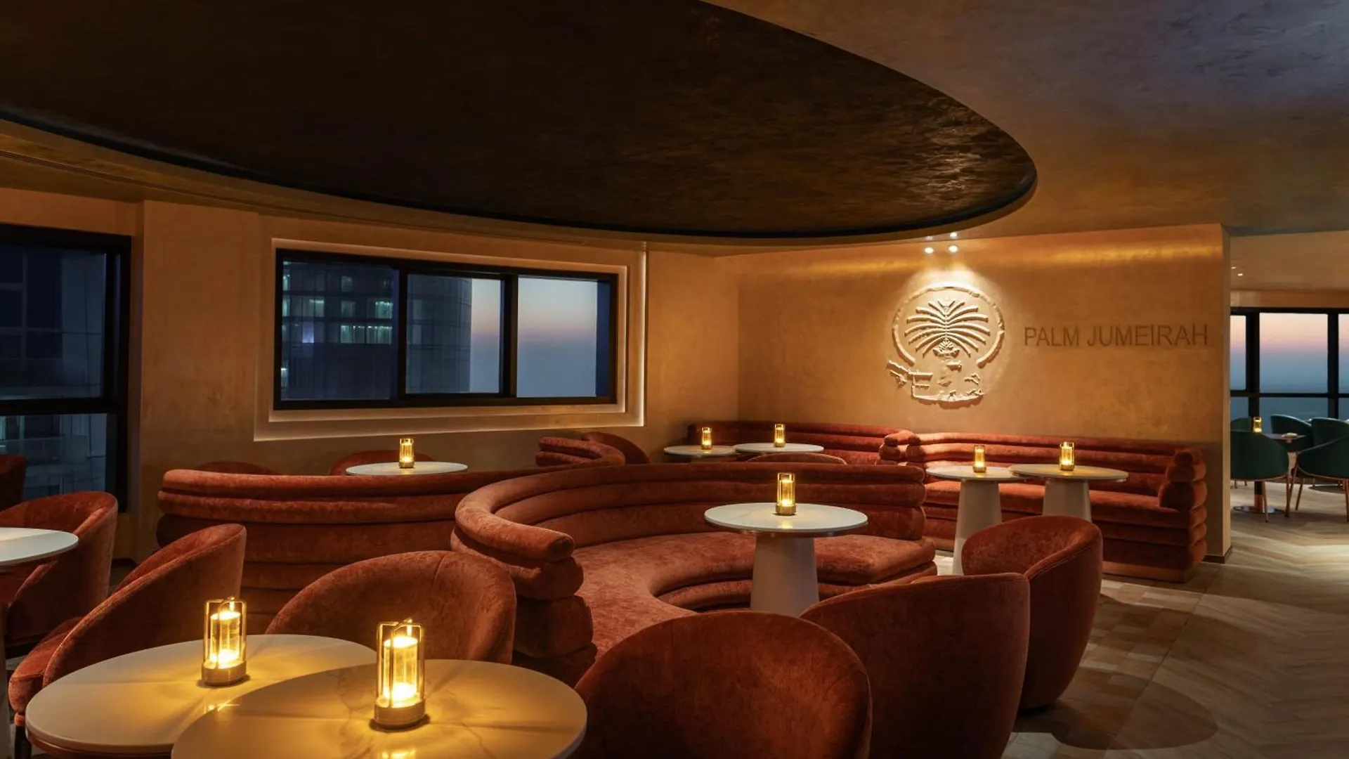 Dubai Marriott Harbour Hotel And Suites 4*,