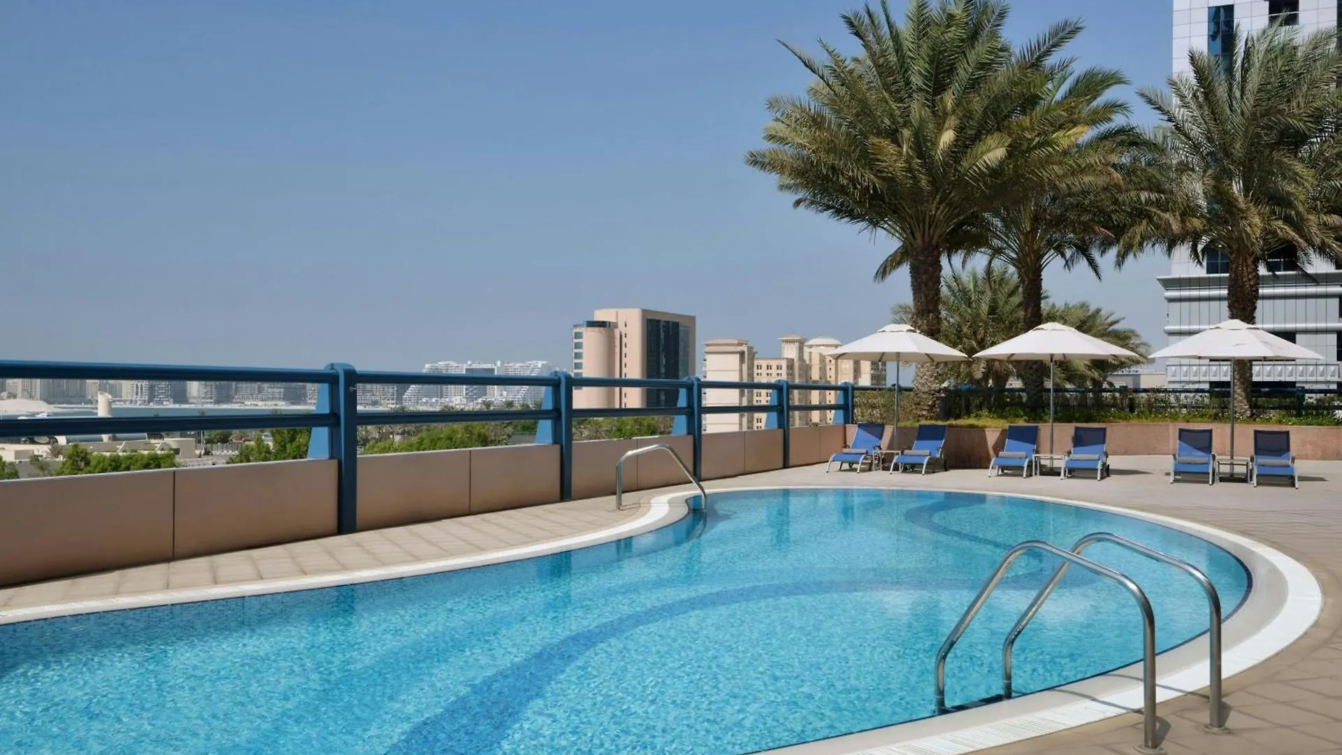 Dubai Marriott Harbour Hotel And Suites