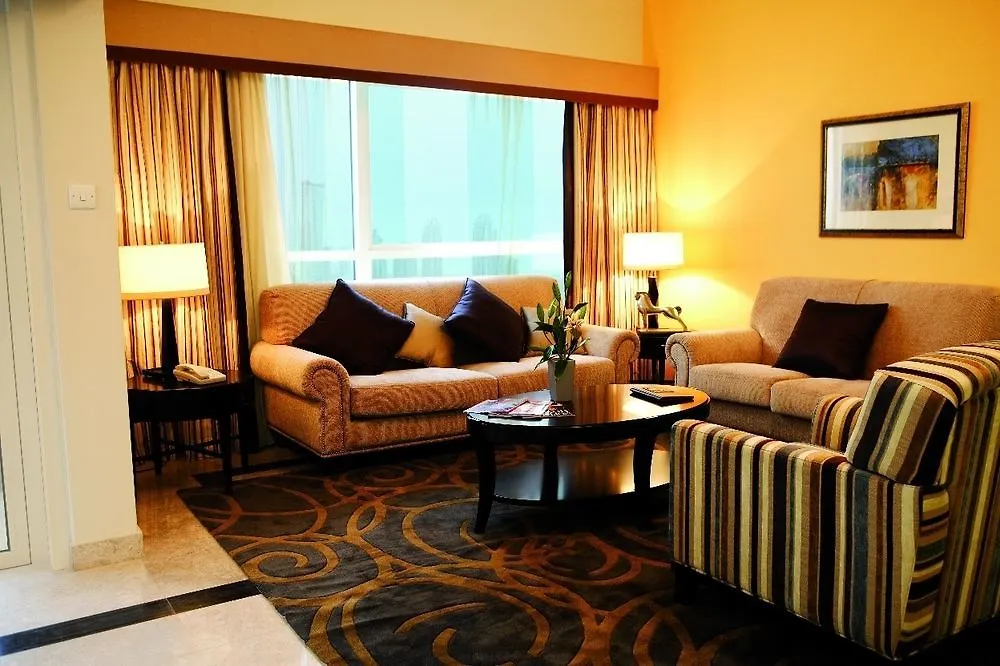 Dubai Marriott Harbour Hotel And Suites