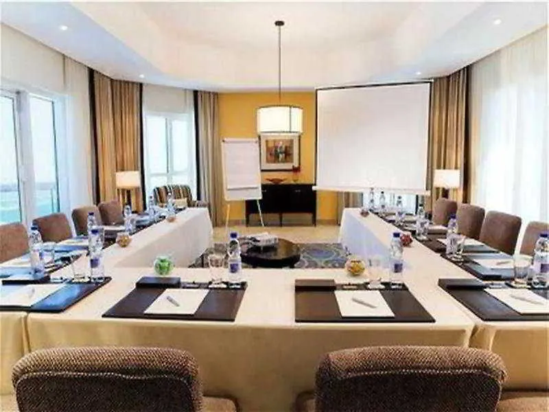Dubai Marriott Harbour Hotel And Suites