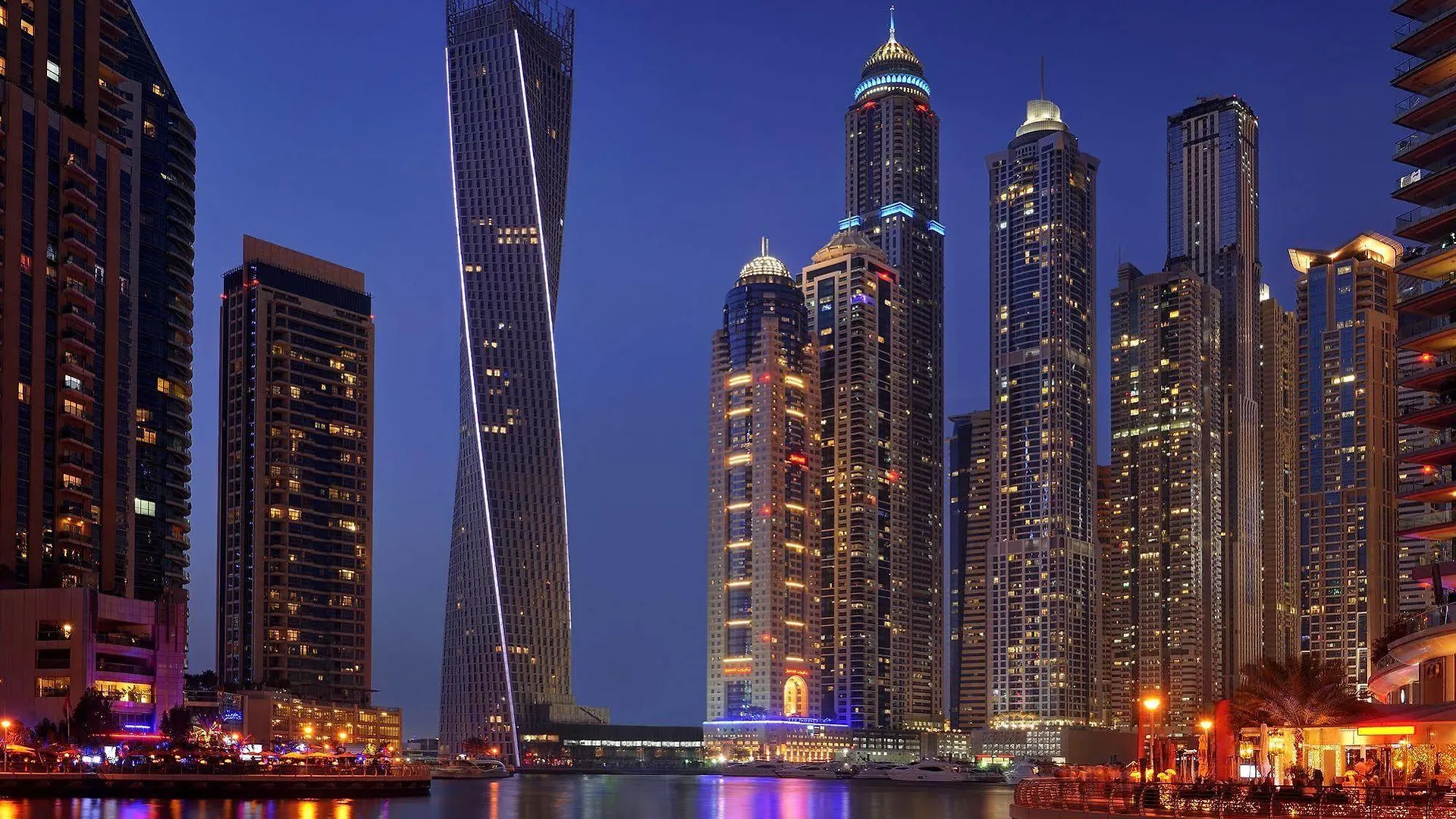 Dubai Marriott Harbour Hotel And Suites